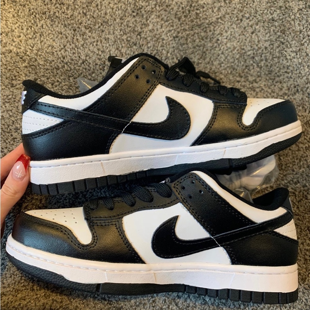 Nike Dunk Low Panda Womens 8